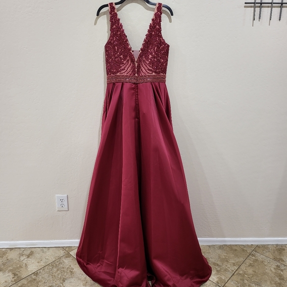 Night Dress - Picture 8 of 8